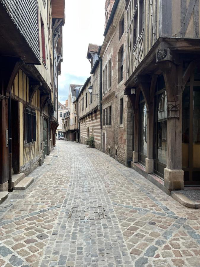 Coeur De Bouchon Lägenhet Troyes Exteriör bild